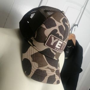 Yeti cap